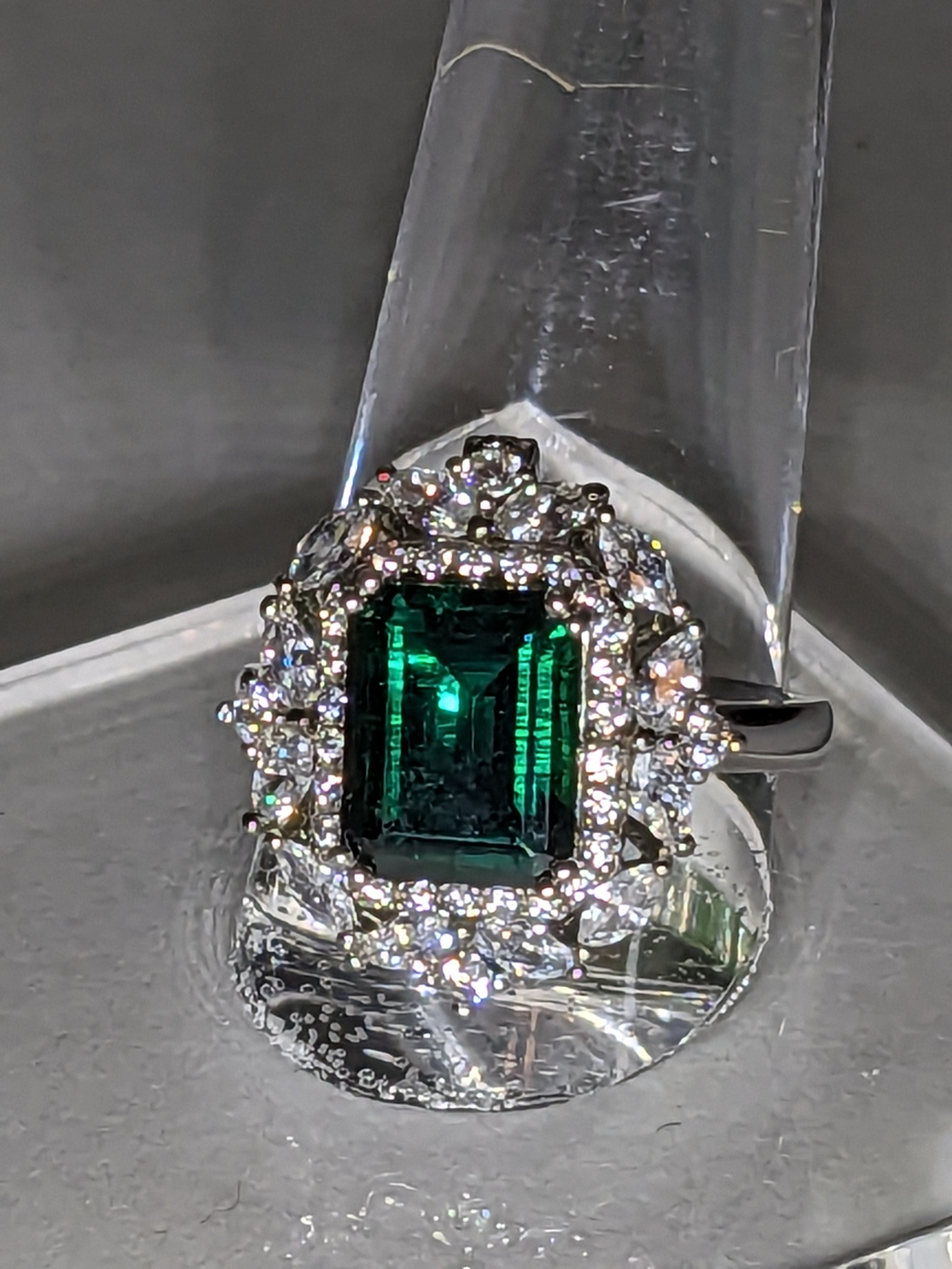 Emerald Green Lab-Grown Diamond Halo Ring