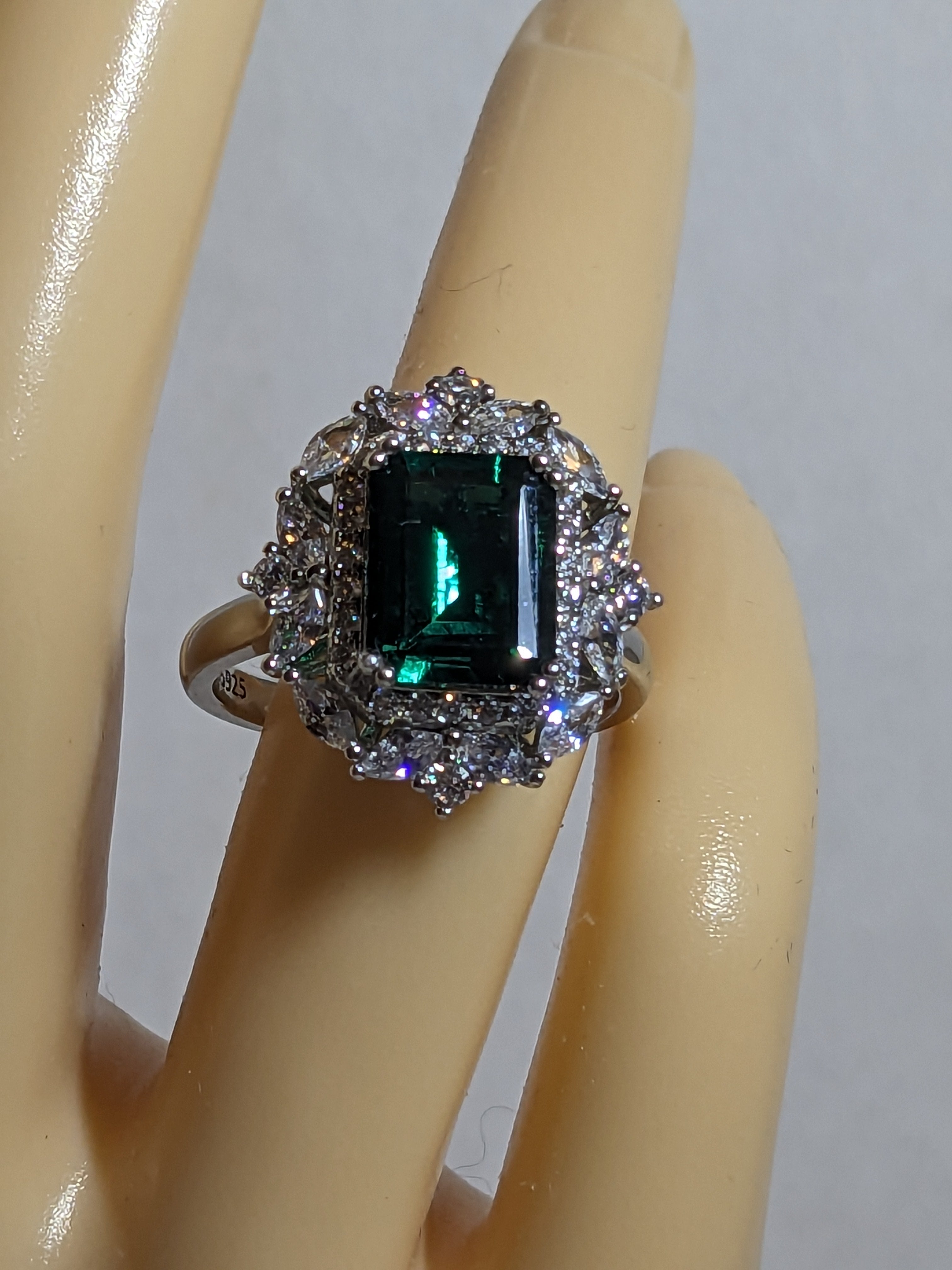 Emerald Green Lab-Grown Diamond Halo Ring