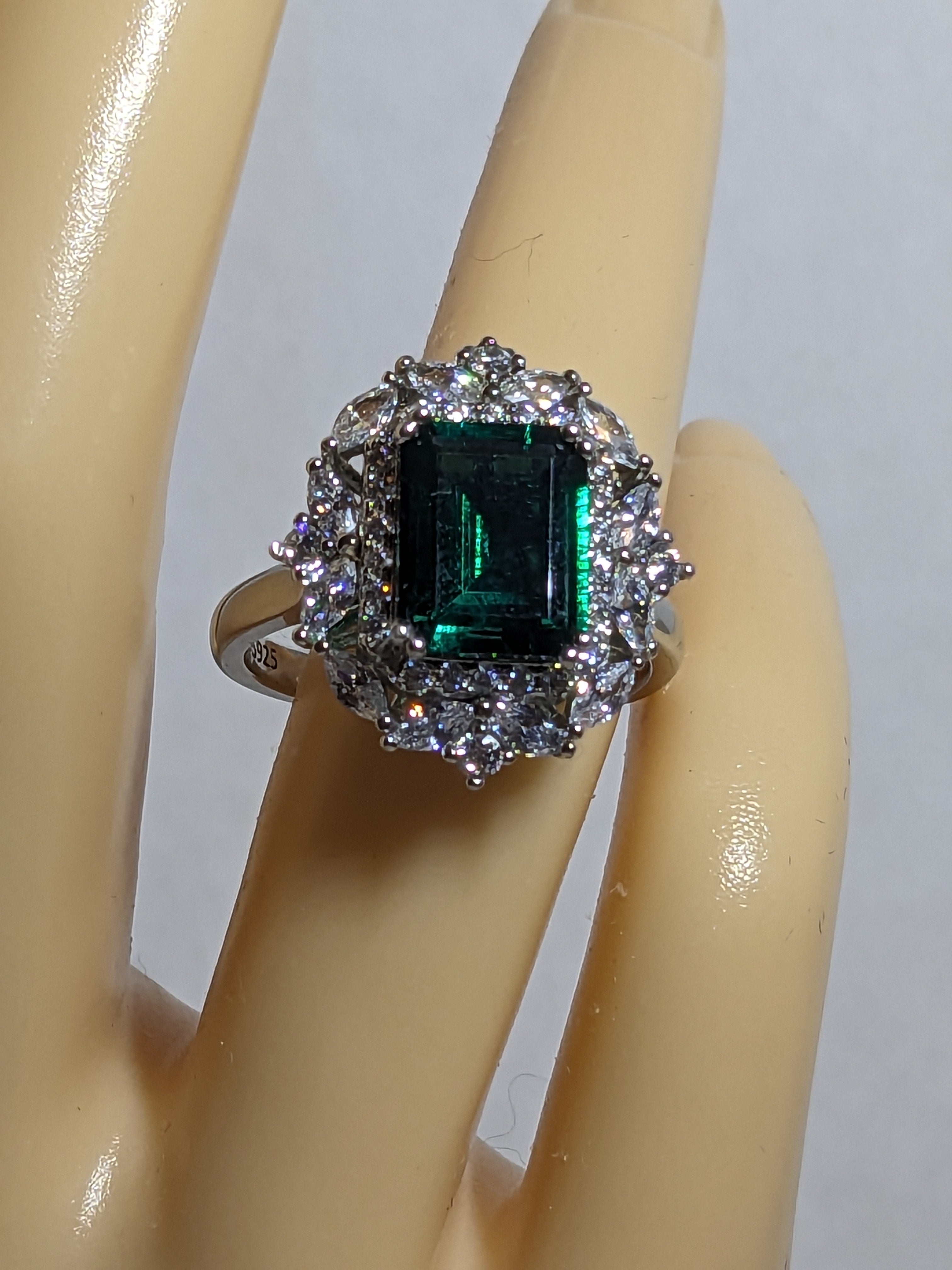 Emerald Green Lab-Grown Diamond Halo Ring