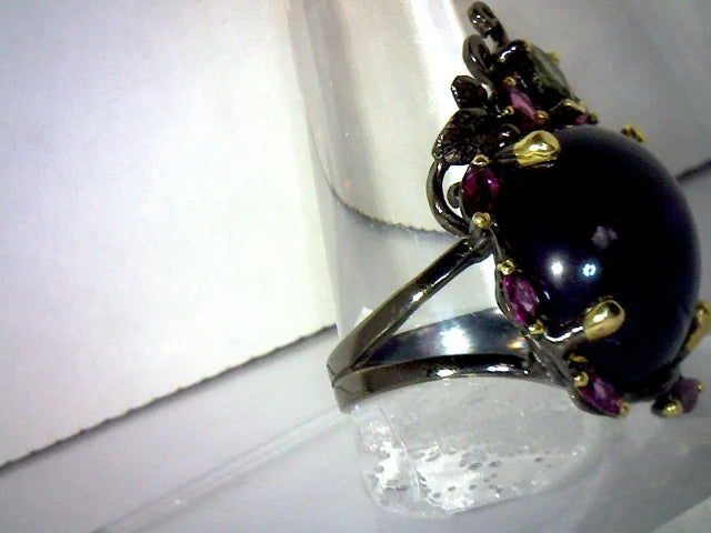 Cabochon Ring