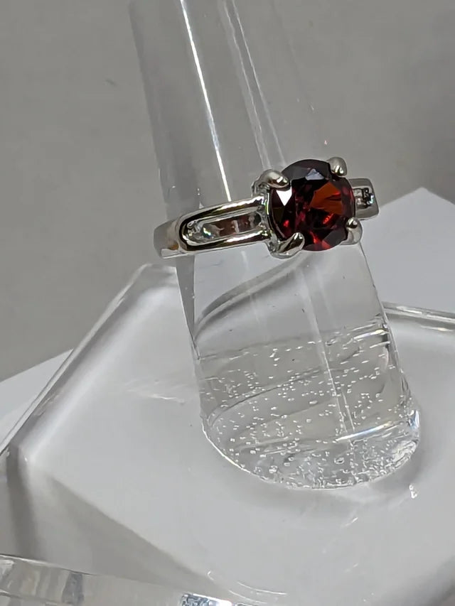 Ruby Color Ring