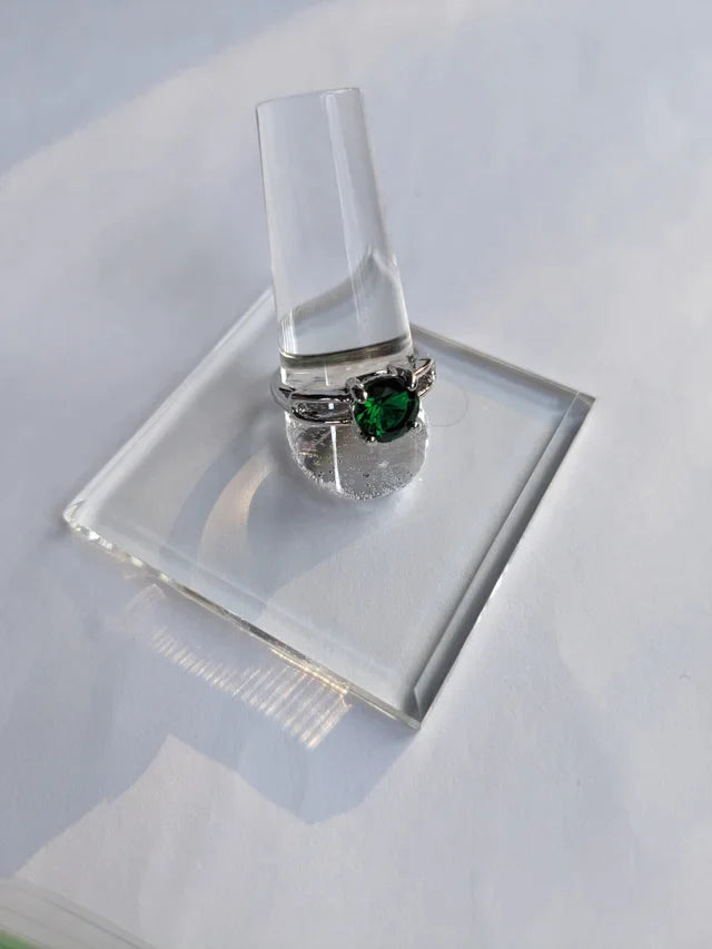 Emerald Green Color Ring