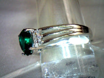 Genuine  Green Sapphire Ring 1.8ct